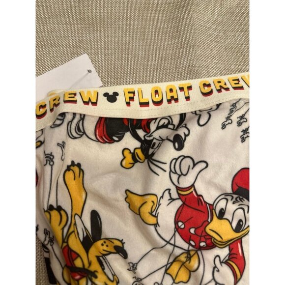Disney Macys Thanksgiving Parade Float Crew Pajamas size L NWT - Picture 3 of 4